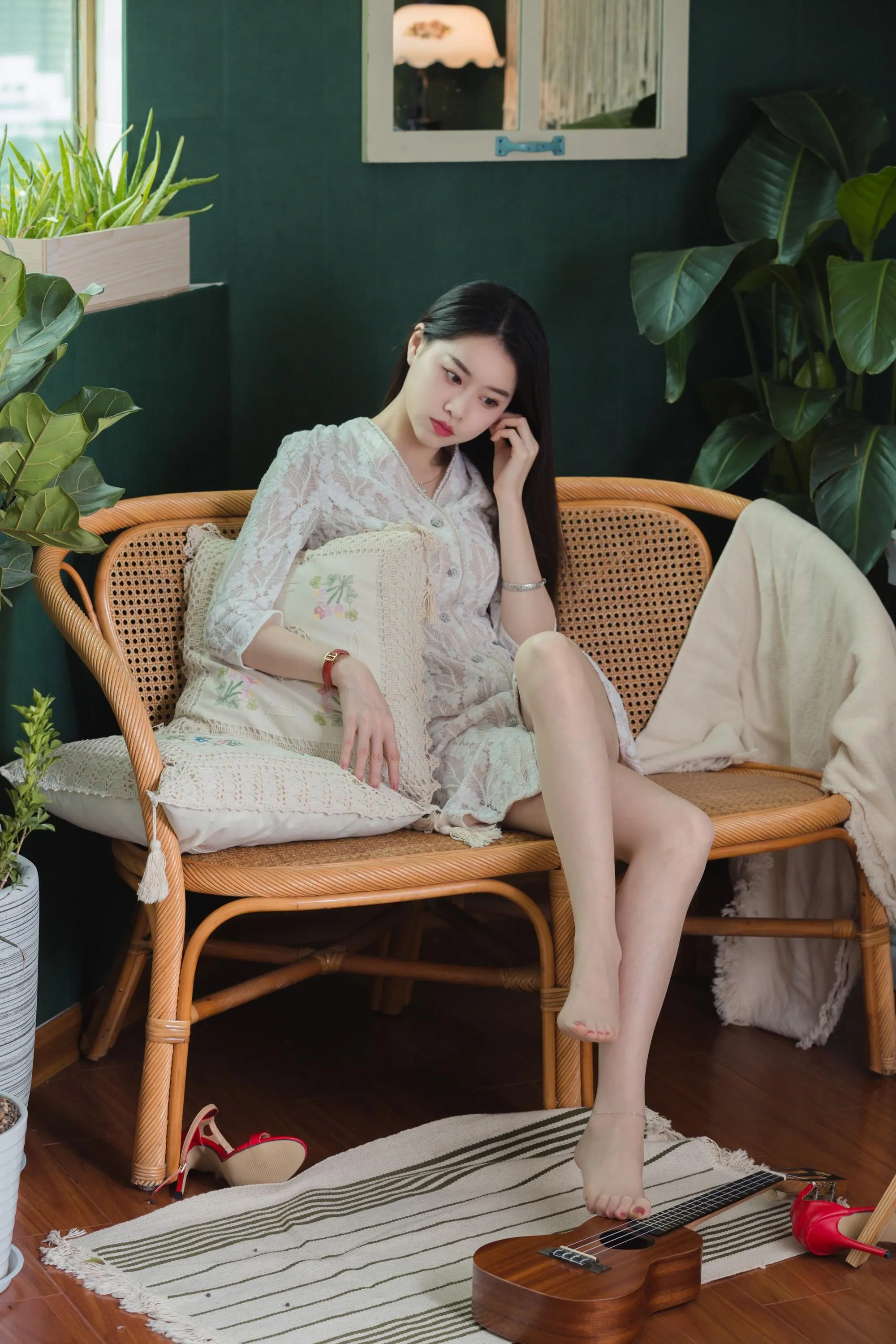 Sia不吃鱼 – NO.008 红色高跟 [139P]插图3